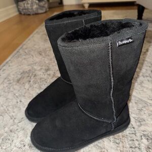 BearPaw Classic Black Boots